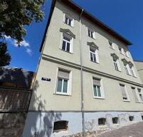 4 Zimmer mit Balkonflair - 675,00 EUR Kaltmiete, ca.  104,21 m² in Gera (PLZ: 07545)