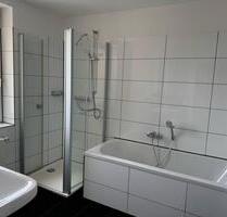 Hochwertige 3-Raumwohnung mit Personenaufzug und großem Balkon an Nichtraucher - Gotha