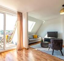 Wunderschöne kompl. neuwertig möblierte 2 Zi. Whg mit Balkon - Zwickau Zwickau-West