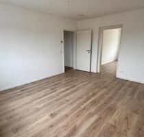 2-Raum-Wohnung 49qm Komplett neu saniert – Stellplatz - Halle (Saale) Am Wasserturm/Thaerviertel