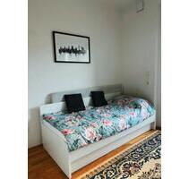 1-Zimmer-Wohnung befristet ab 1.05.25 bis 31.05.25 zu vermieten - München Messestadt Riem