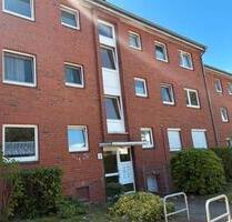 Helle 2,5-Z-Wohnung mit Balkon - 660,00 EUR Kaltmiete, ca.  63,00 m² in Geesthacht (PLZ: 21502)