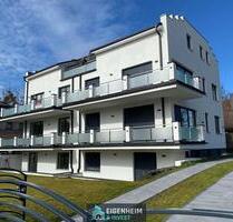 3-Zimmer-Wohnung mit Aufzug, Klimaanlage, EBK, Stellplatz und Terrasse - Berlin Steglitz-Zehlendorf