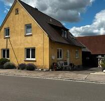 Bauernhaus mit landwirtschaftlichem Anwesen - Bad Windsheim