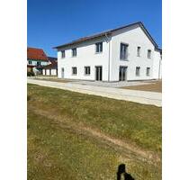 Wohnen und Arbeiten - 2.100,00 EUR Kaltmiete, in Pfakofen (PLZ: 93101)