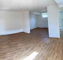 Gemütliche 1-Zimmer-Kellerwohnung mit Küche - Neunkirchen am Brand