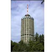 Kernsaniertes, vollmöbliertes Apartment im 12 Stock im Hotelturm - Augsburg Antonsviertel