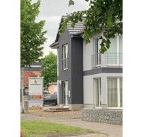 2 Raum Wohnung im Dachgeschoss - 390,00 EUR Kaltmiete, in Oschersleben (Bode) (PLZ: 39387)