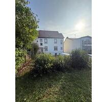 Schöne, renovierte 2 ZKB-Wohnung mit Gartenanteil in ruhiger Lage - Saarbrücken Ensheim