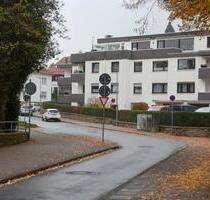 Helle, zentrale 3-Zimmer Wohnung im 2. OG mit Garage, Südbalkon, - Lemgo