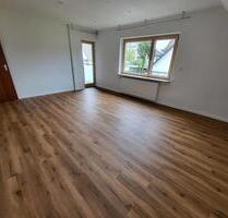 3-Zimmer Wohnung 90m² - 900,00 EUR Kaltmiete, ca.  90,00 m² in Oberkirch (PLZ: 77704)