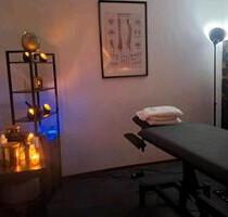 Komplett eingerichtete Massage Praxis zur Untermiete - Berlin Mitte
