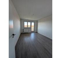 Schöne 3-Raum-Wohnung mit EBK & Balkon in Aschersleben