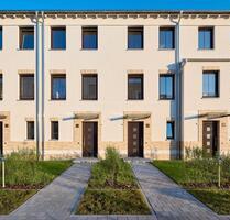 Neubau! Großes Reiheneckhaus im grünen Wildau