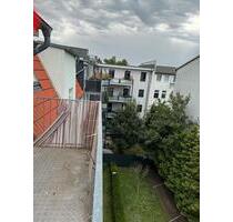 Schicke Dachgeschoss Wohnung im Süden von Magdeburg