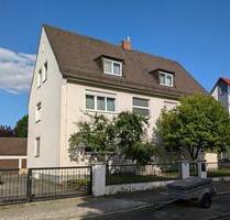 4-Zimmer-Wohnung mit großem Balkon, eigenem Garten und Garage - Nürnberg Gibitzenhof