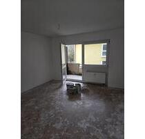 Kernsanierte 1-Zimmer-Wohnung in Würzburg-Lengfeld zu vermieten