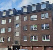 Hübsche 2,5 Zimmer Dachgeschosswohnung mit Balkon in Essen-Katernberg