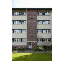 Tolle 3 Zimmerwohnung in Traumlage mit Sonnenbalkon - Langenfeld (Rheinland)