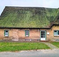 Reetdachhaushälfte zu vermieten - Stapel