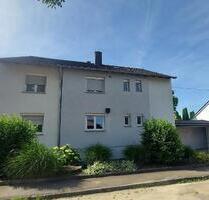Neuwertige 4-Zimmer Wohnung mit Balkon und Garage in WN-Neustadt - Waiblingen Bittenfeld