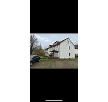 Charmante 2-Zimmer-Wohnung in schöner Lage mit Parkplatz – 45 m² - Blomberg