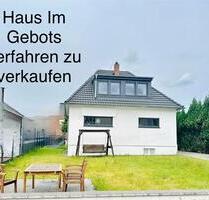 Haus Verkauf Eigentum Einfamilienhaus oder Miete - Paderborn