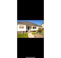 Bungalow zur Vermietung - 1.600,00 EUR Kaltmiete, ca.  172,00 m² in Wölfersheim (PLZ: 61200)