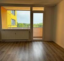 Frisch Sanierte 3-Zimmer Wohnung mit Balkon zu vermieten - Dortmund Scharnhorst