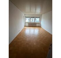 Helle 3 Zimmerwohnung mit Balkon in Eibach - Nürnberg