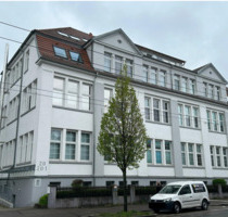 Stilvolle 4-Zimmer-Factory Loftwohnung in Esslingen-Mettingen - Esslingen am Neckar Brühl