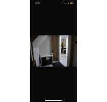 Moderne Dachgeschosswohnung – neuwertig, bezugsfrei ab 01.03.2025 - Herborn