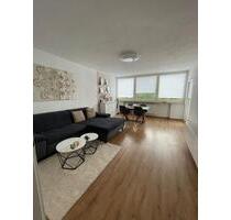 Helle 3 Zimmer Wohnung mit Balkon und Tiefgarage am Stadtpark - Zirndorf