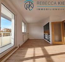 Maisonette-Wohnung mit 5 Zimmern, Balkon & Dachterrasse zu VERMIETEN - Halle (Saale) Halle-Neustadt