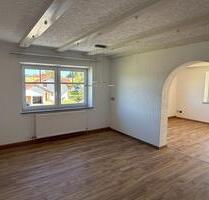 Helle 3-Zimmer-Wohnung mit Balkon, Panoramablick nähe Kirchberg - Kirchberg im Wald