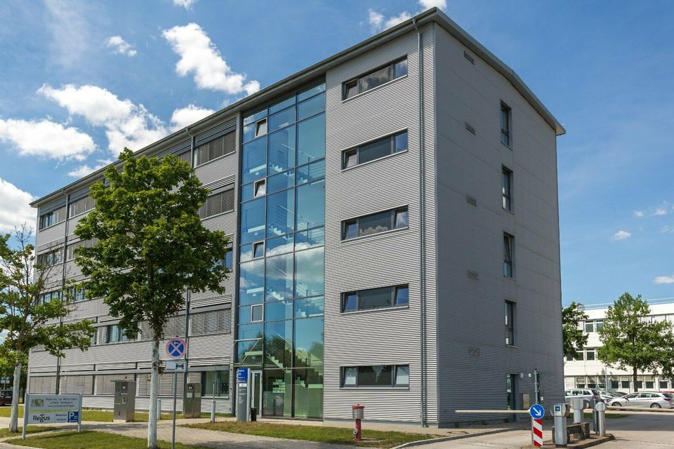 Privater Büroraum für 1 Person in Regus Airport - Nürnberg Buchenbühl