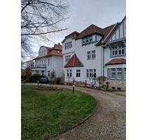 Sehr schöne 4 Raumwohnung am Bürgergarten - Naumburg (Saale)