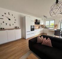 Moderne 3,5-Zimmer-Wohnung mit großer Terrasse und Tiefgarage - Frittlingen