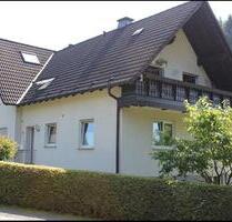 Vielseitiges Zweifamilienhaus mit schönem Grundstück zu verkaufen - Waldbröl