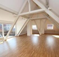 Loftartiges Domizil auf 2 Ebenen mit Dachterrasse und Blick auf die Paulskirche und Alpen - München Ludwigsvorstadt-Isarvorstadt