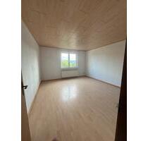 3 Raum-Wohnung mit Kachelofen - 405,00 EUR Kaltmiete, in Barchfeld-Immelborn (PLZ: 36456)