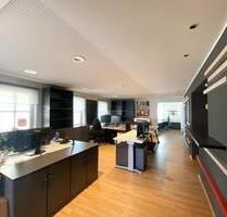 Gewerbeeinheit in Spalt - 1.300,00 EUR Kaltmiete, ca.  10,00 m² in Spalt (PLZ: 91174)