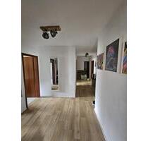 4,5 Zimmer Wohnung in Berkheim - 1.650,00 EUR Kaltmiete, ca.  117,00 m² in Esslingen am Neckar (PLZ: 73734) Pliensauvorstadt