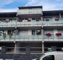3Raum Wohnung - 880,00 EUR Kaltmiete, in Bad Klosterlausnitz (PLZ: 07639)