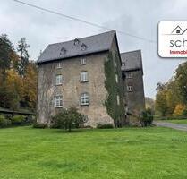 SCHADE IMMOBILIEN - Wohnen im Schloss -Historisch und einzigartig! - Plettenberg