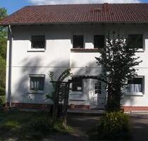3-Zimmer-Souterrain-Wohnung mit Terrasse und Garten - Niederneisen