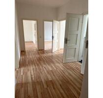 helle Wohnung mit Garten und Carport - Munster