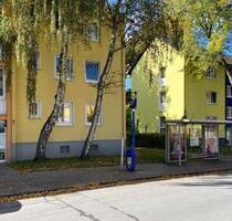 Single-Wohnung mit Balkon und frischer Renovierung bei Übergabe - Essen Stadtbezirk VI