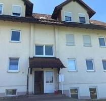 96279 Neuensorg: Schöne helle 4 Zi-Dachgeschosswohnung mit Balkon - Weidhausen bei Coburg