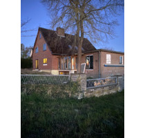 Entkerntes 3 Parteien Haus am Feldrand - Neetze